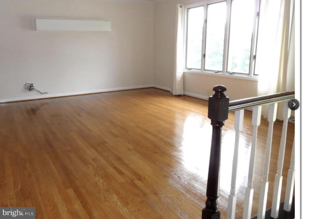 9400 TILLER Drive – photo 5