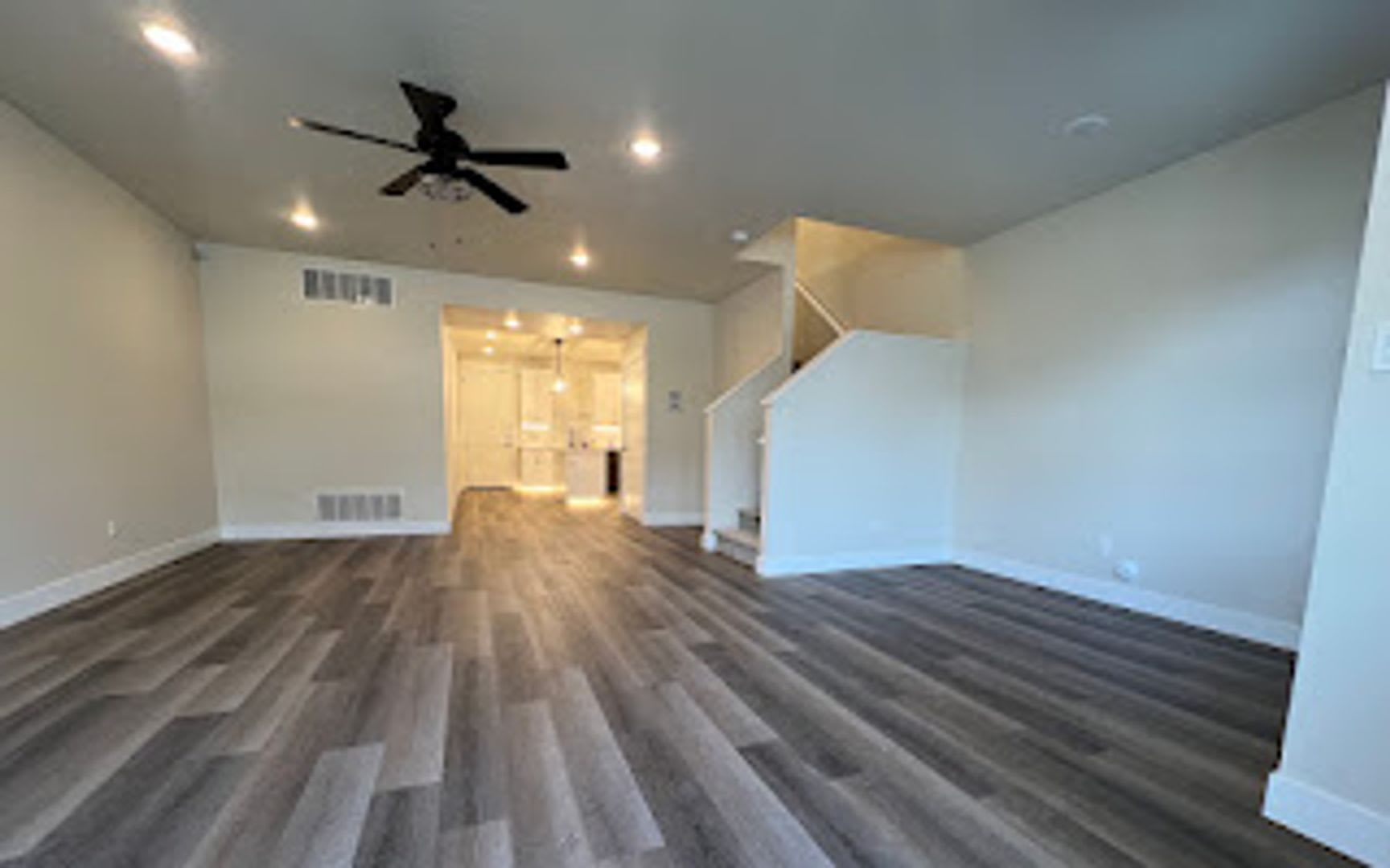 Beautiful Townhome in Cedar City – photo 4