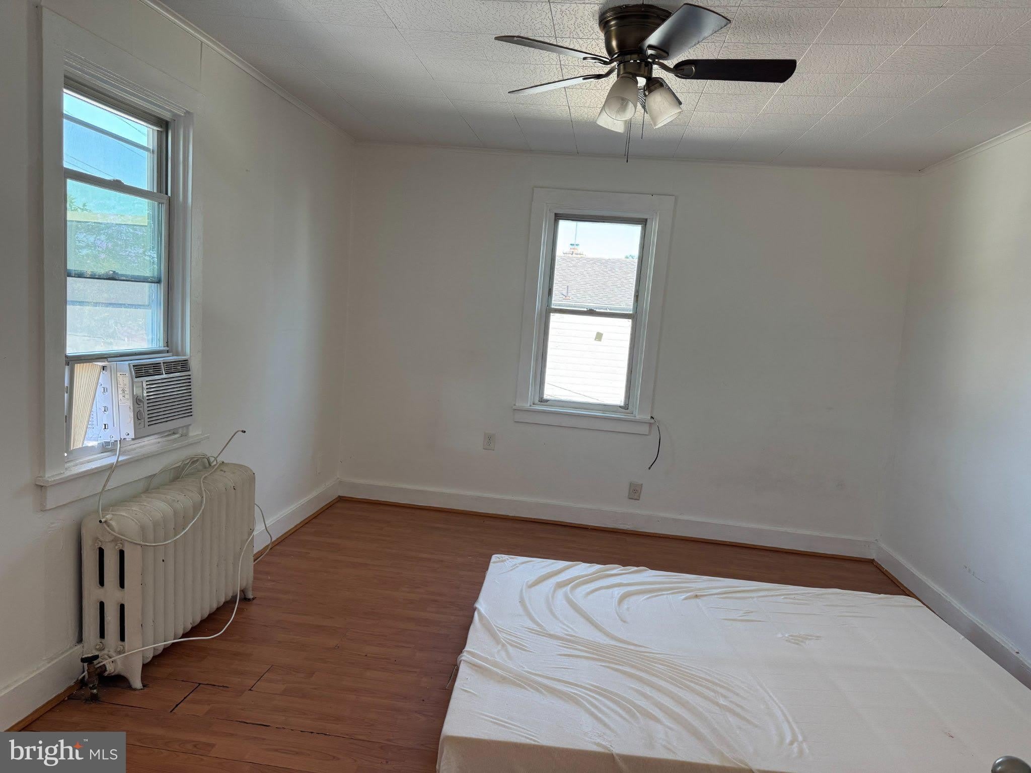 6919 RISING SUN Avenue – photo 5