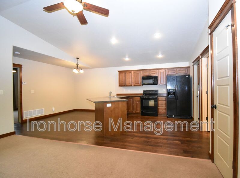 103 Covey Ct. – photo 5