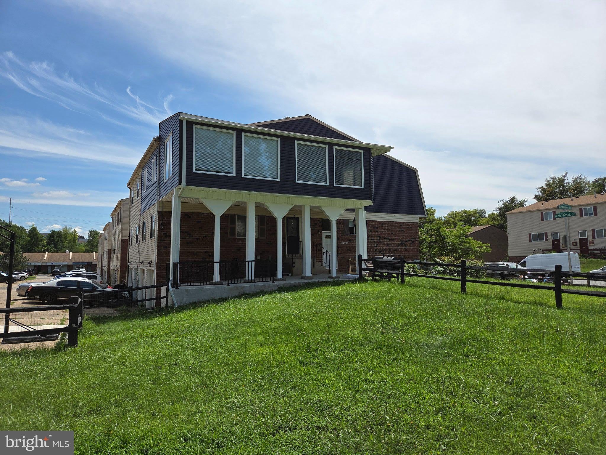 1701 SCOTCHBROOK Drive – photo 1
