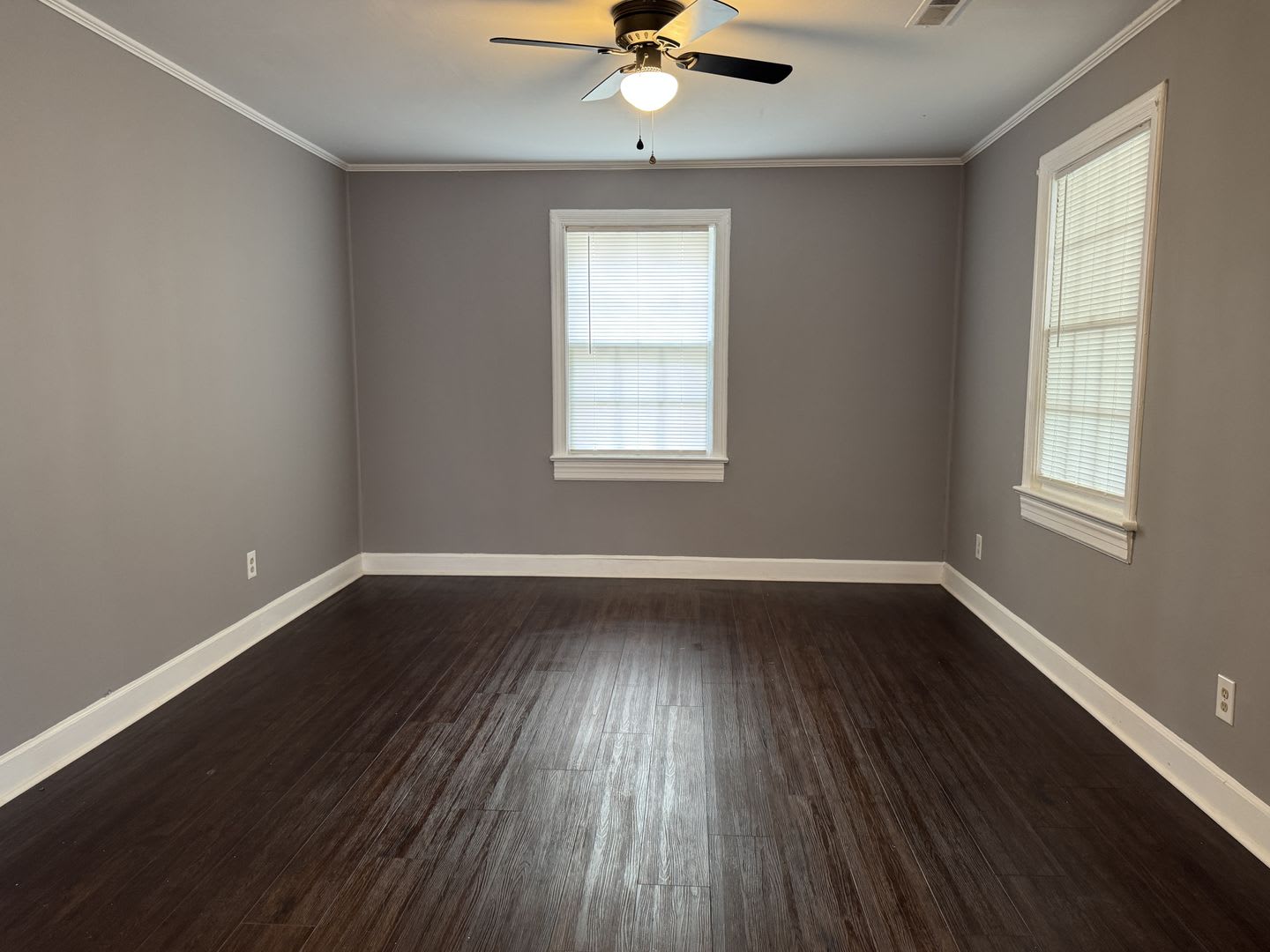 Fully Remodeled 3-Bedroom Home – photo 5
