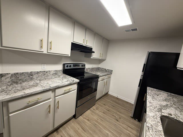 1505 W Pearl Street – photo 3