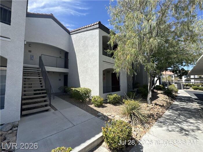 950 Seven Hills Drive – photo 1