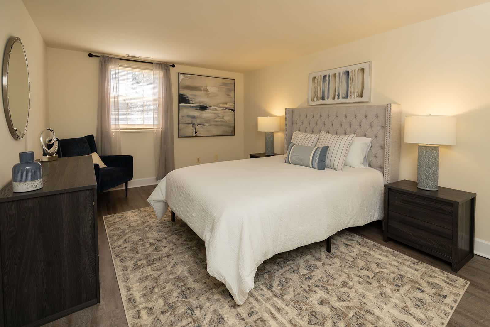 Hyde Park Apartments – photo 2
