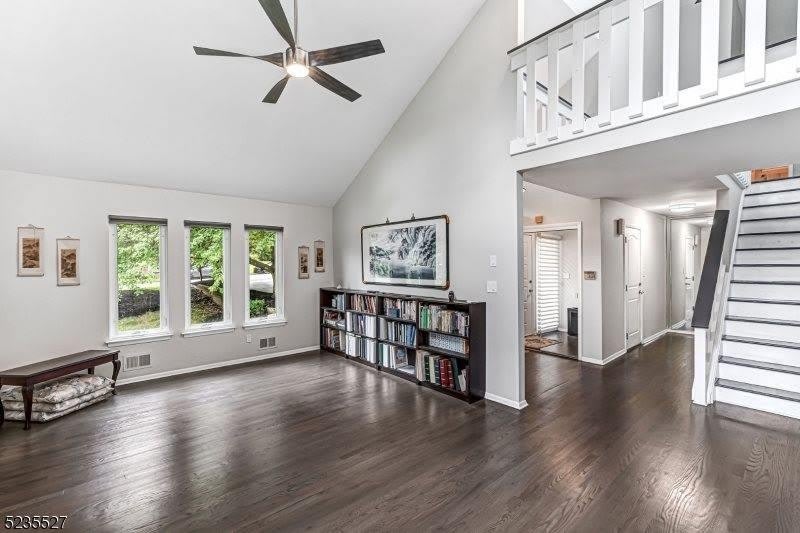 33 Highmount Ave – photo 4