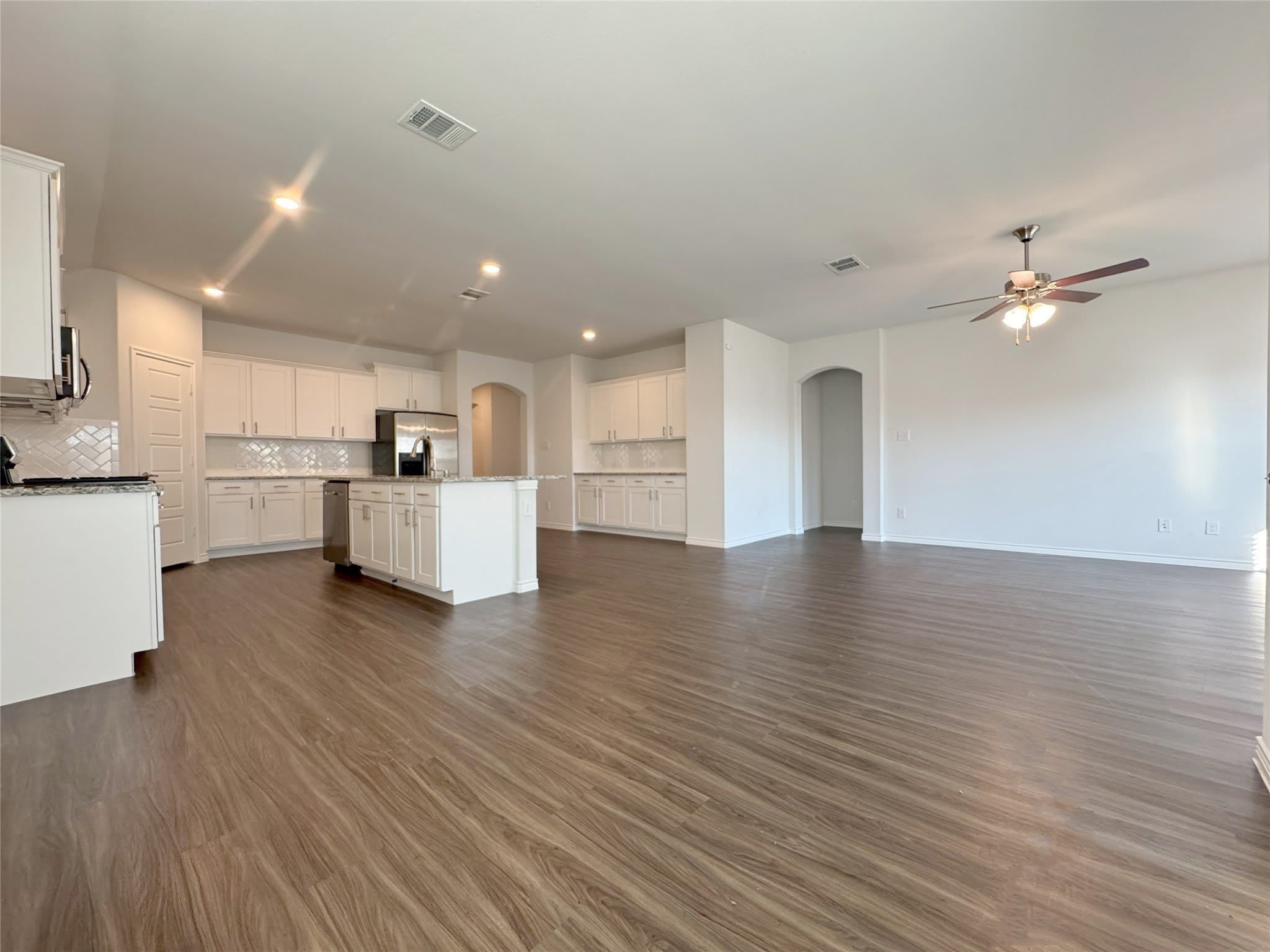 905 Berry Street – photo 5