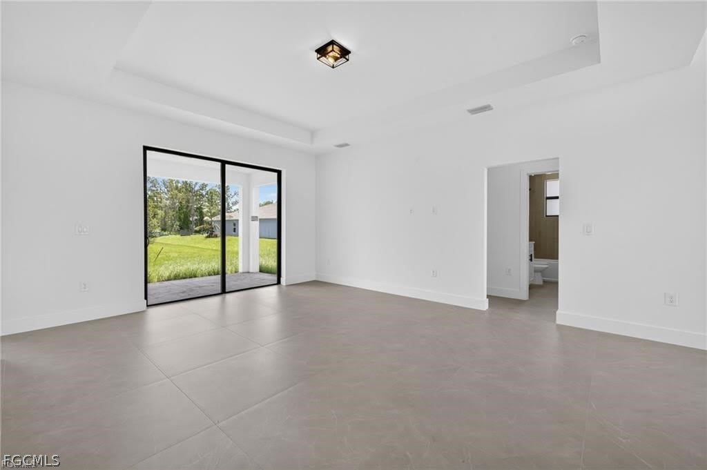 208 PEMBROKE ST – photo 3