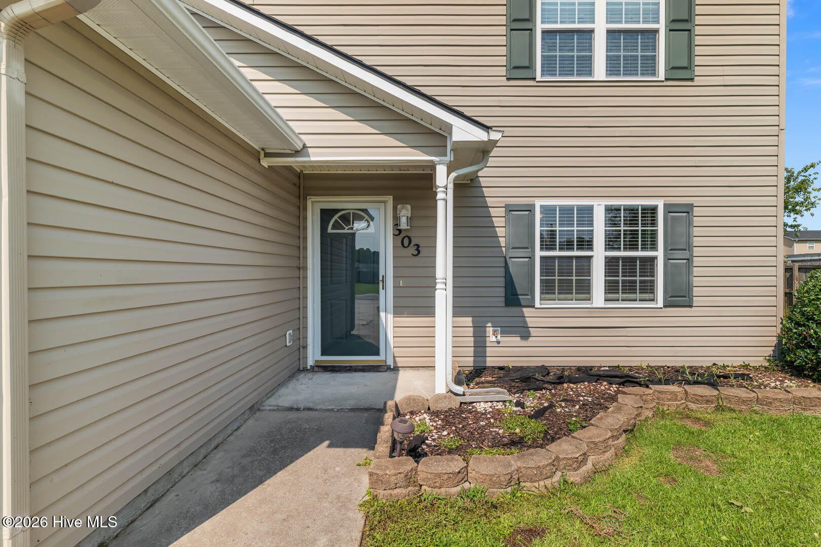 303 Mann Street – photo 5