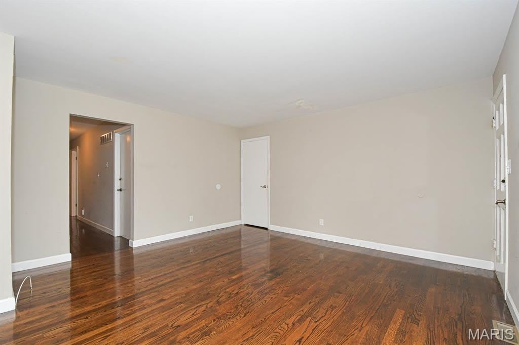 7359 Balson Avenue – photo 5