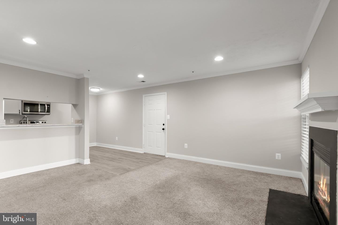4720 DORSEY HALL DR #602 – photo 4