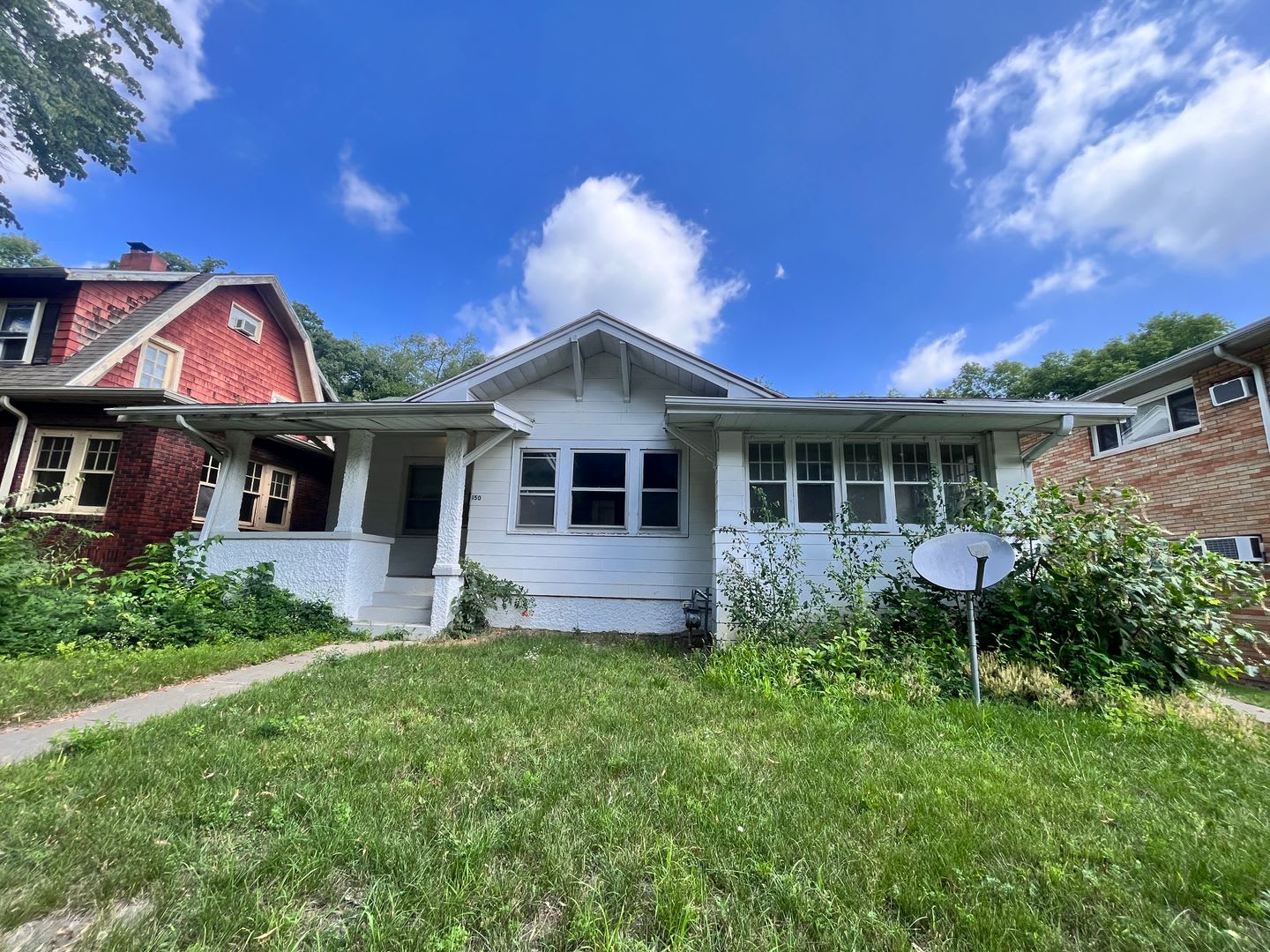 3 Bedroom, 2 Bath on Campus – photo 1