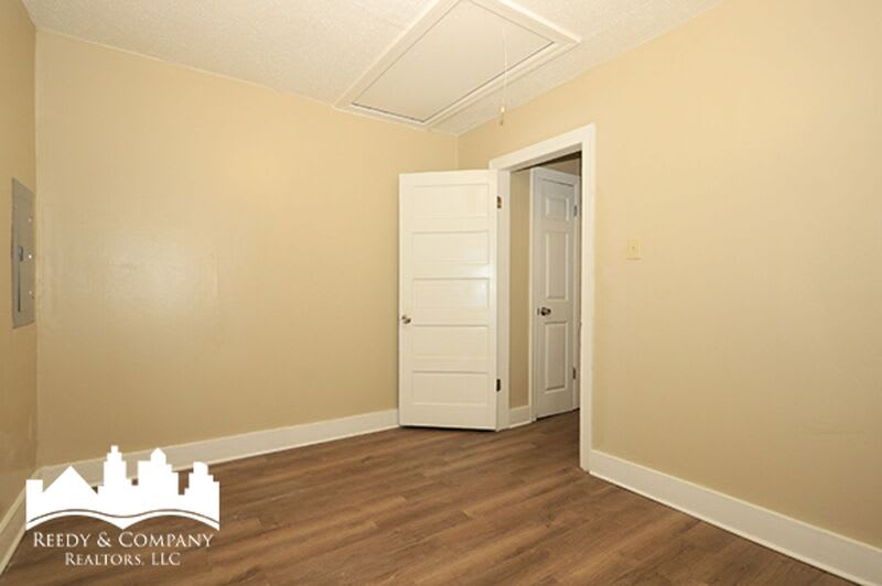 3733 Miami Ave – photo 5
