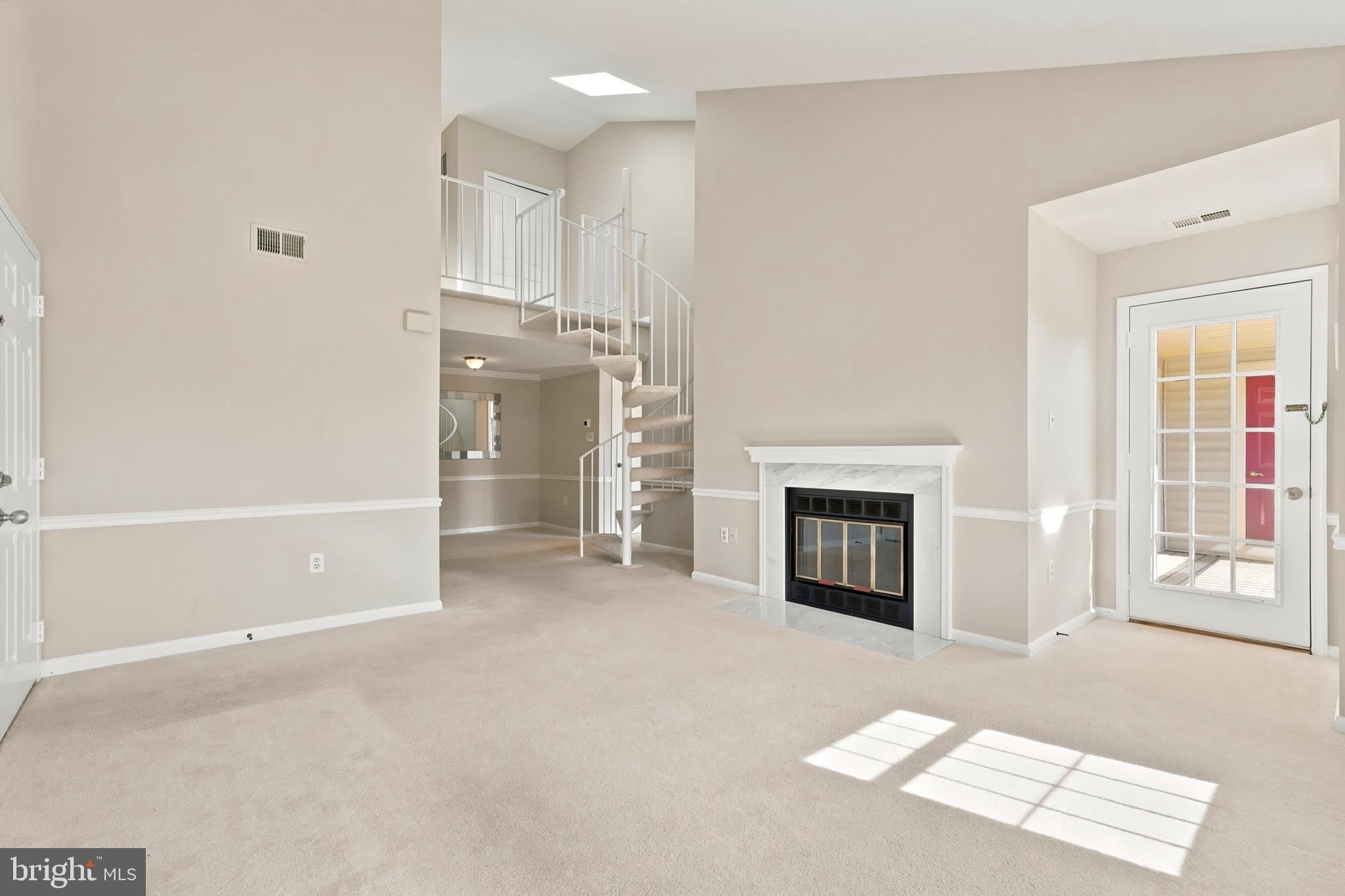 12287 WADSWORTH Way – photo 4