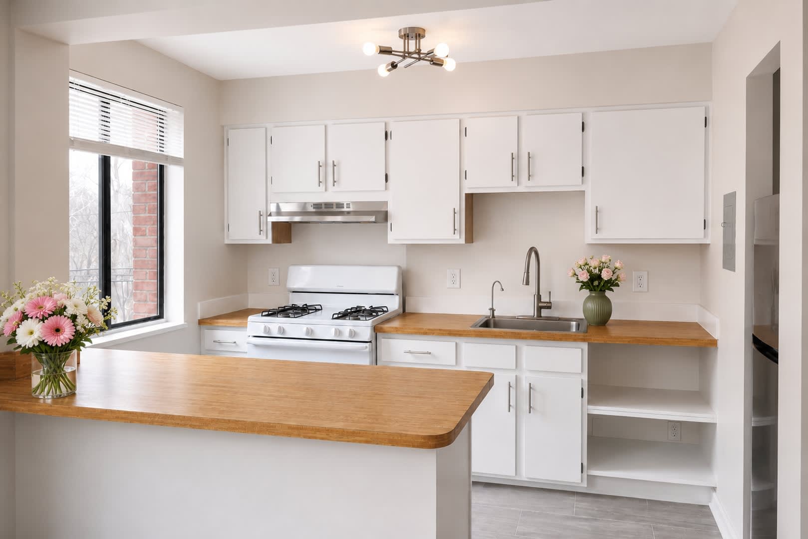 2026 Move-In Special – $500 LEASE SIGNING BONUS!! Affordable 2-Bedroom Apartment in Southwest DC!! – photo 1