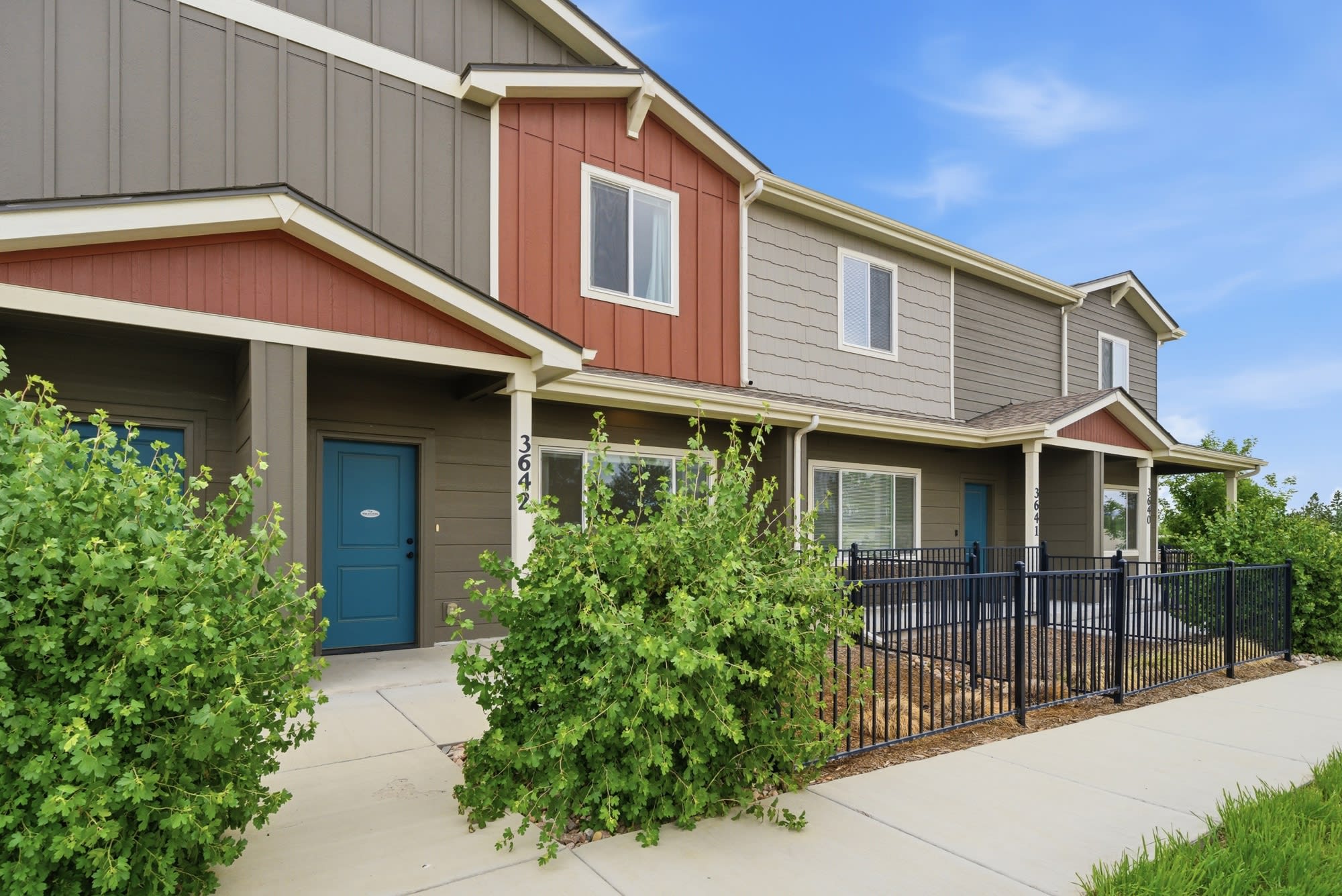 3642 Ronald Reagan Avenue – photo 2