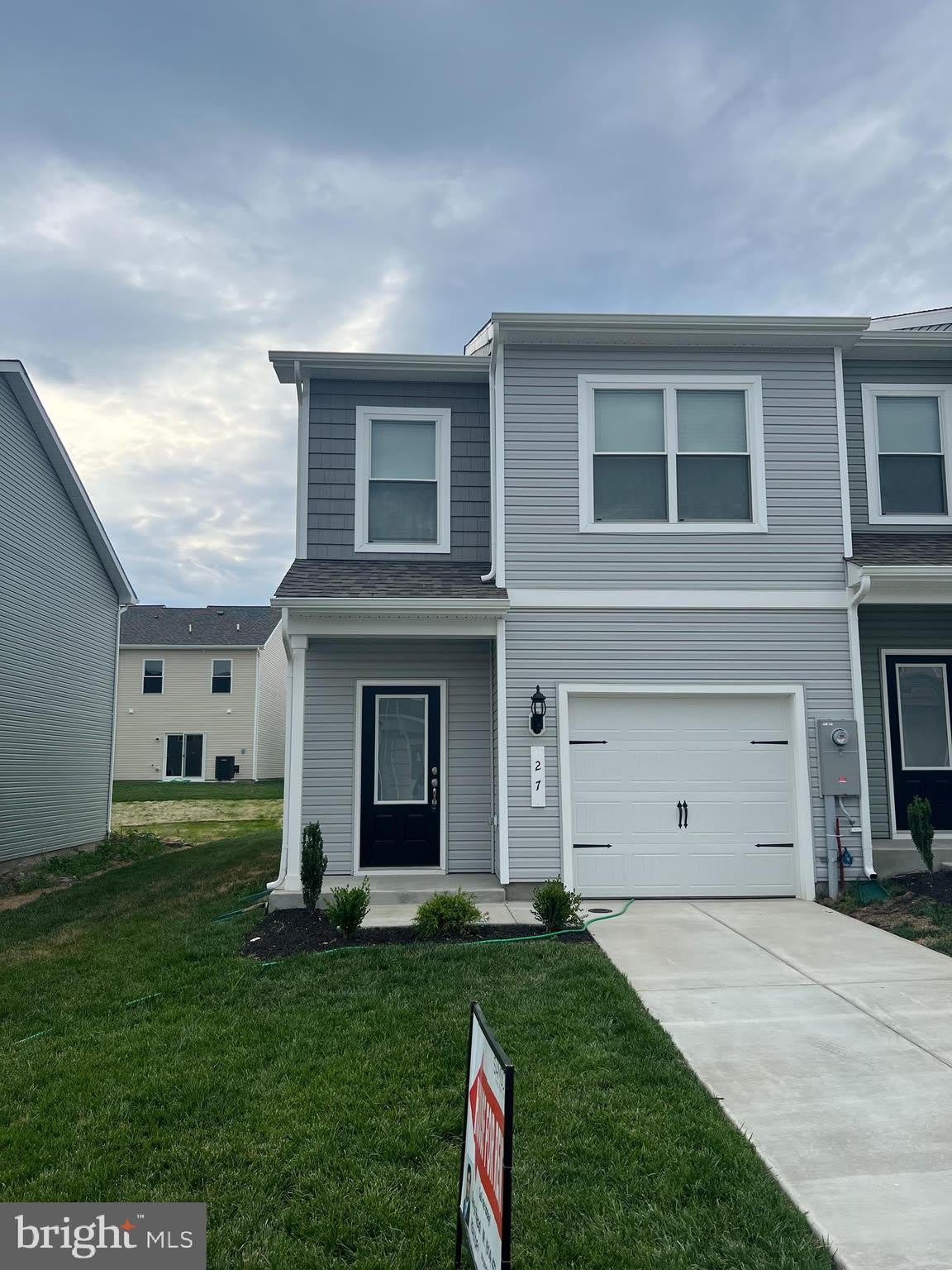 27 CRAMSFORD ST – photo 2