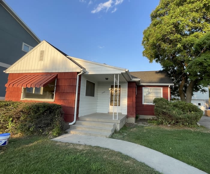 3595 South 500 East – photo 1