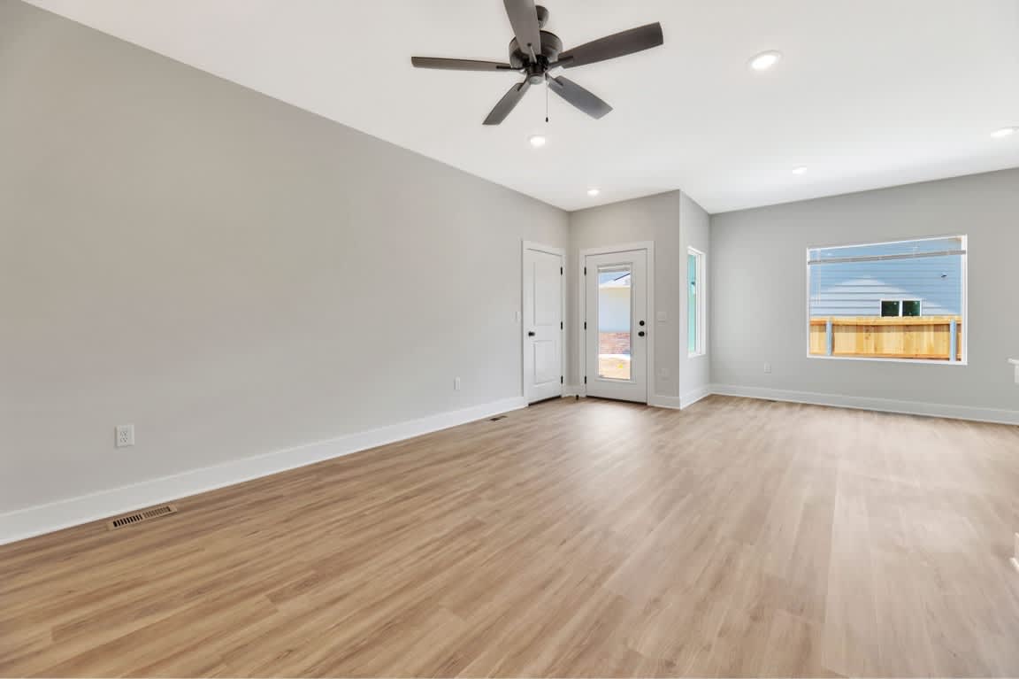 1140 North Joye Street 1 – photo 3
