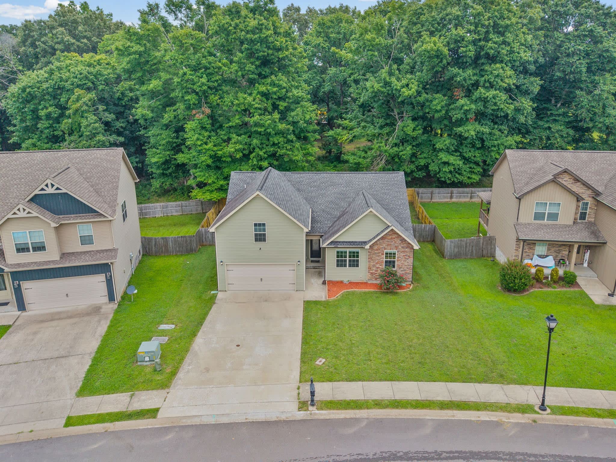 125 Sycamore Hill Drive – photo 3