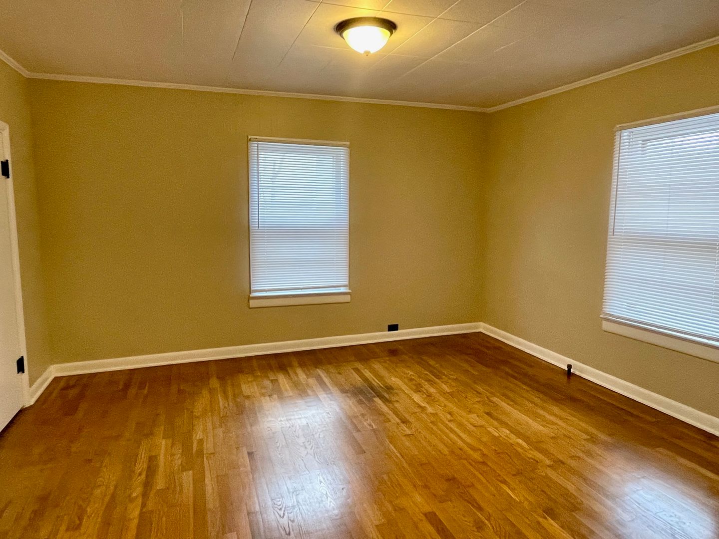 255 Highview – photo 2