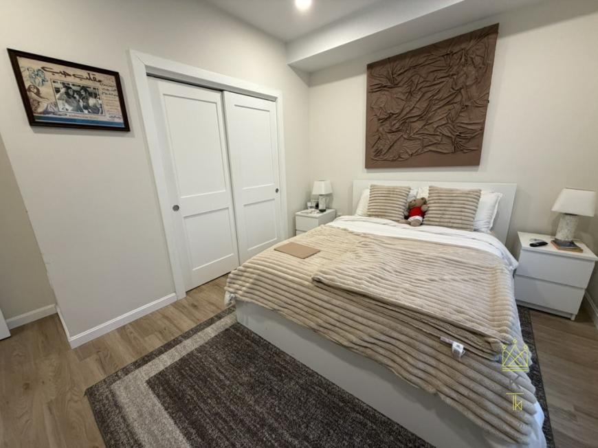 458 Washington St – photo 3