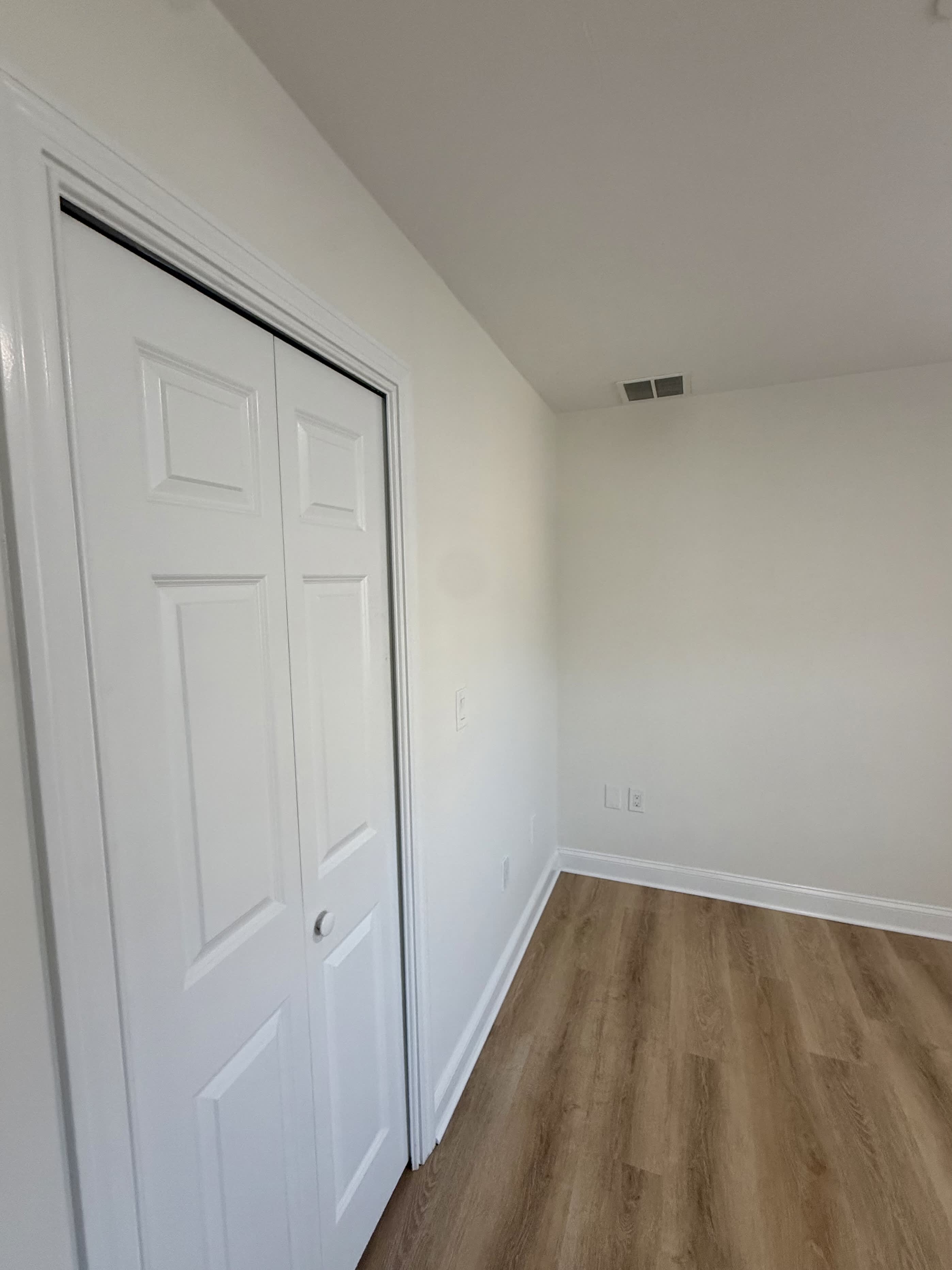 11 Front Street – photo 5