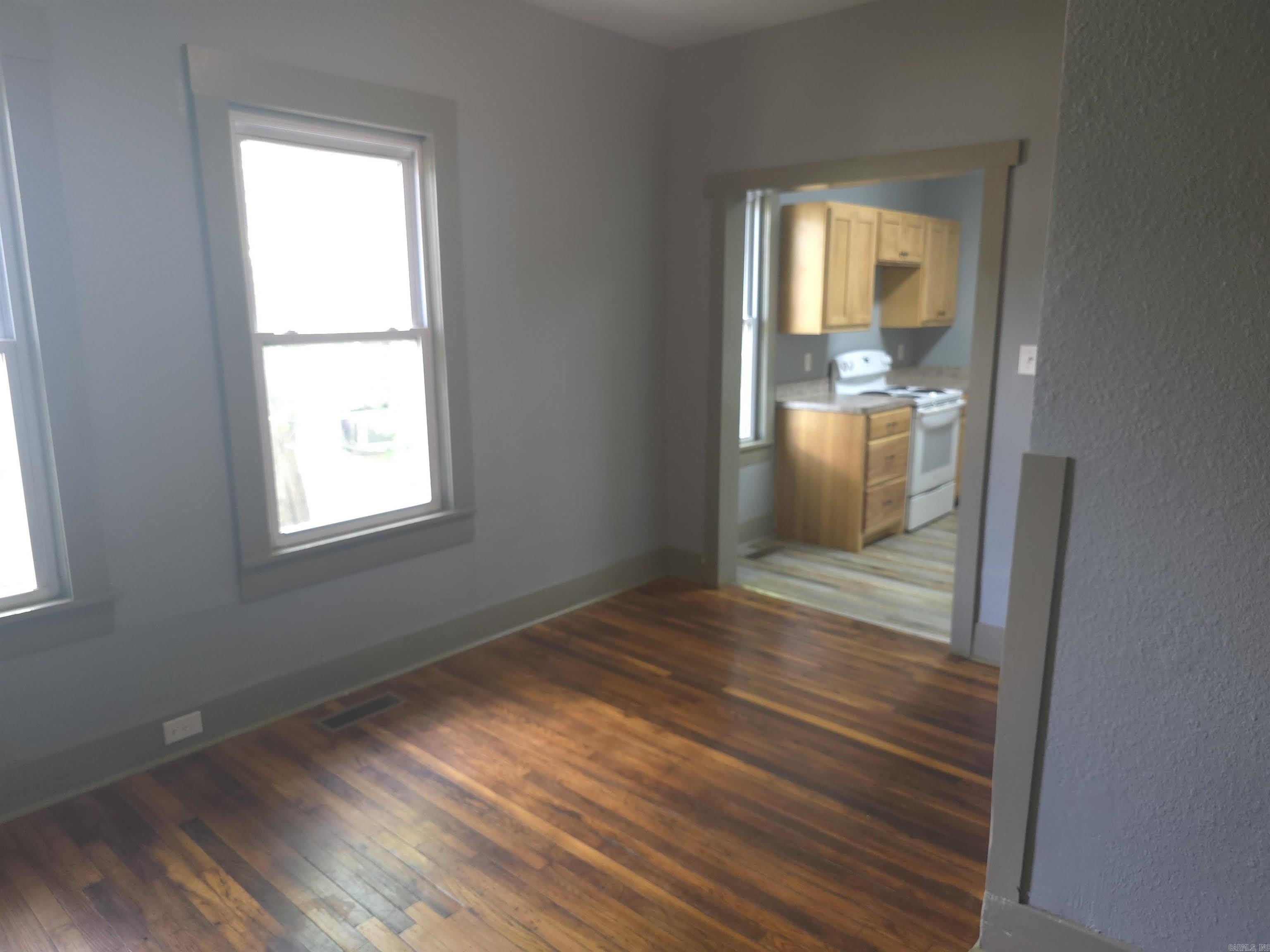 205 Morrison Avenue – photo 3