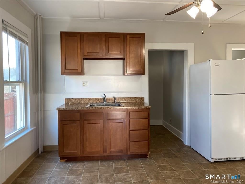 433 Migeon Avenue – photo 4
