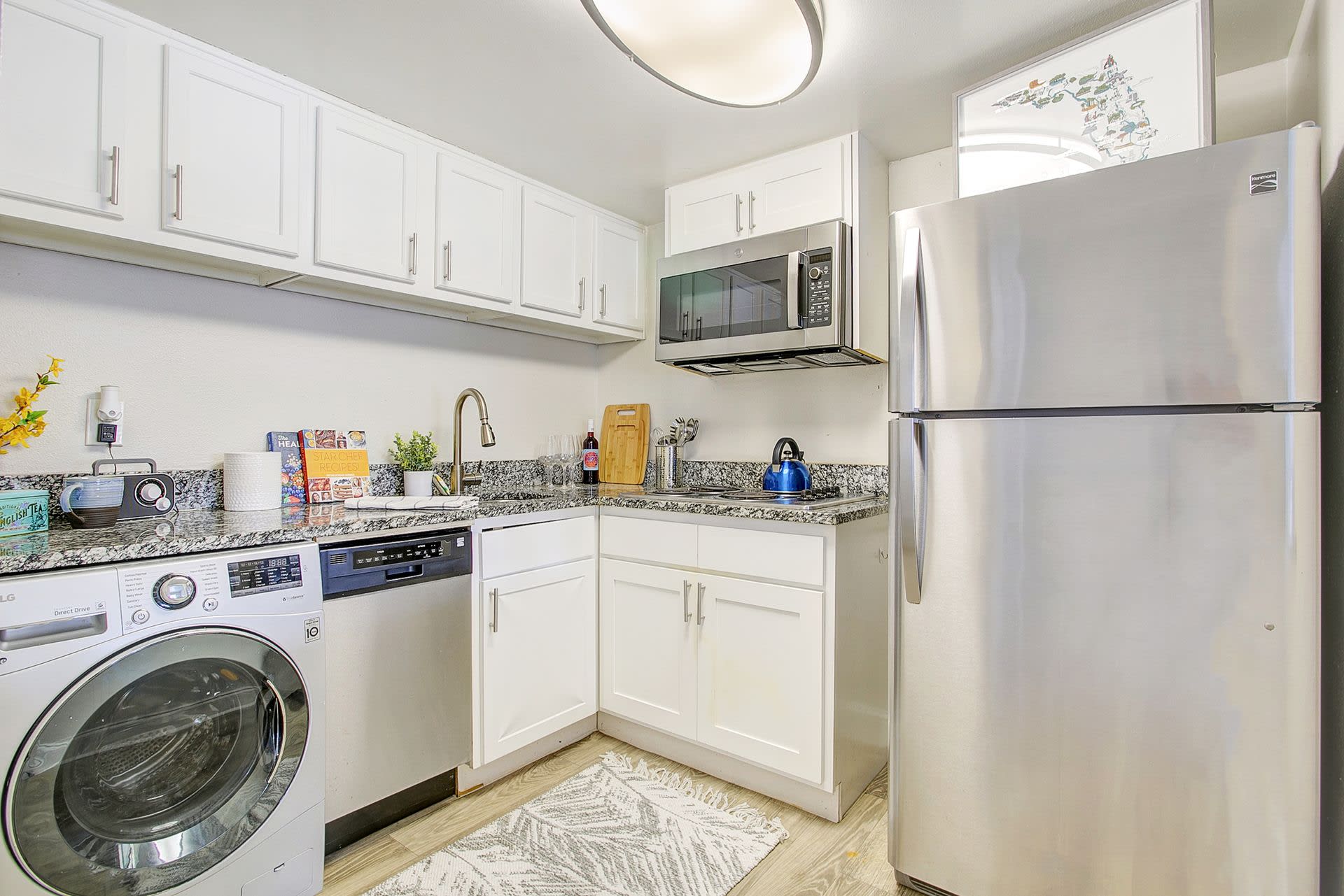 SoDo Flats – photo 1