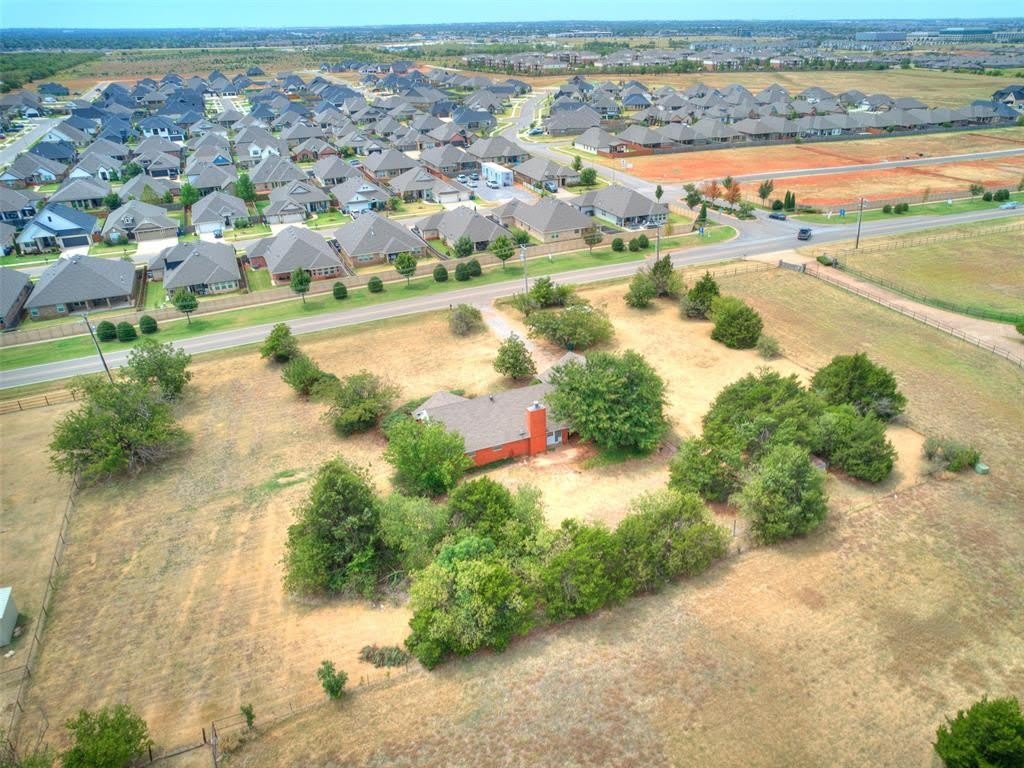 6601 NW 150th Street – photo 3