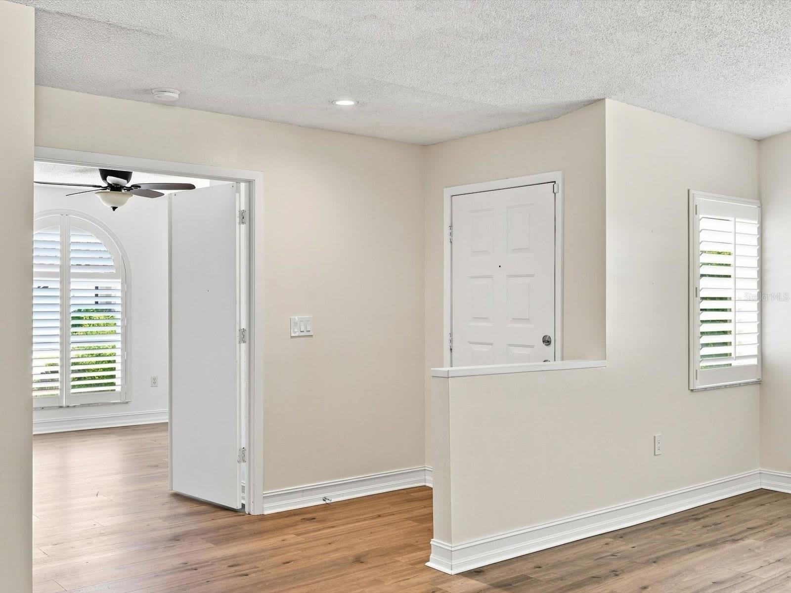 5381 KELLY Drive – photo 5