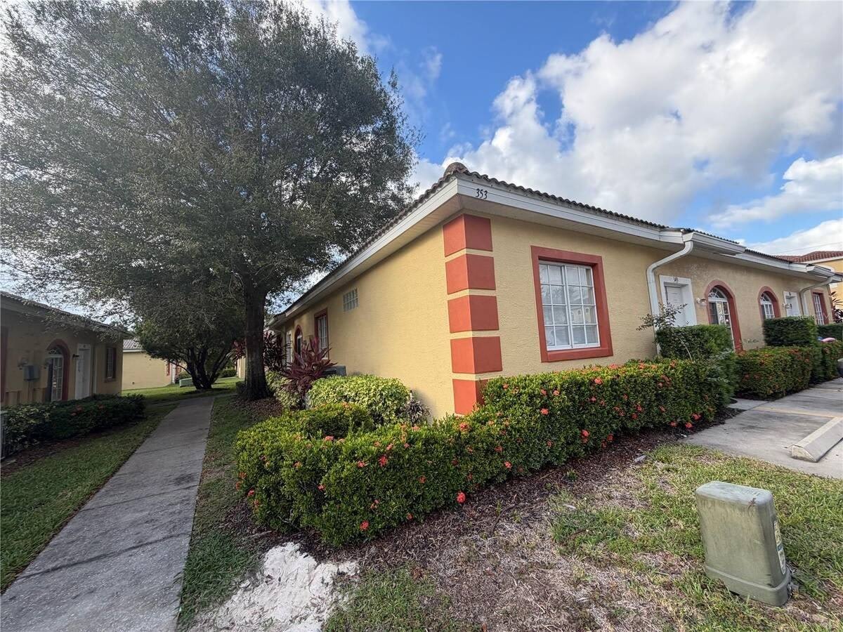 353 Port Pleasant Drive – photo 1