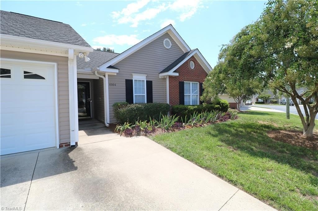 6004 Old Park Lane – photo 1