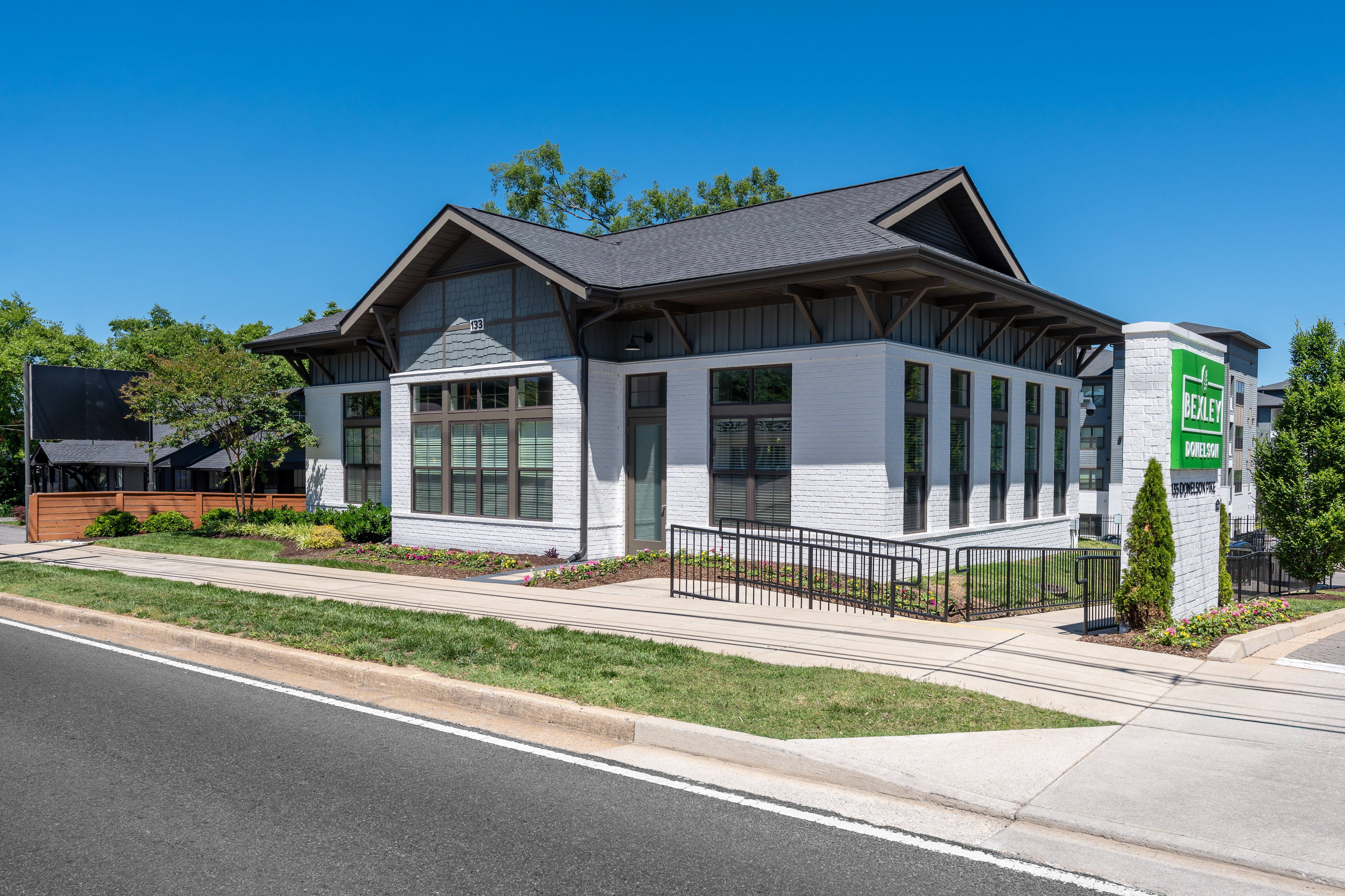 Bexley Donelson – photo 3