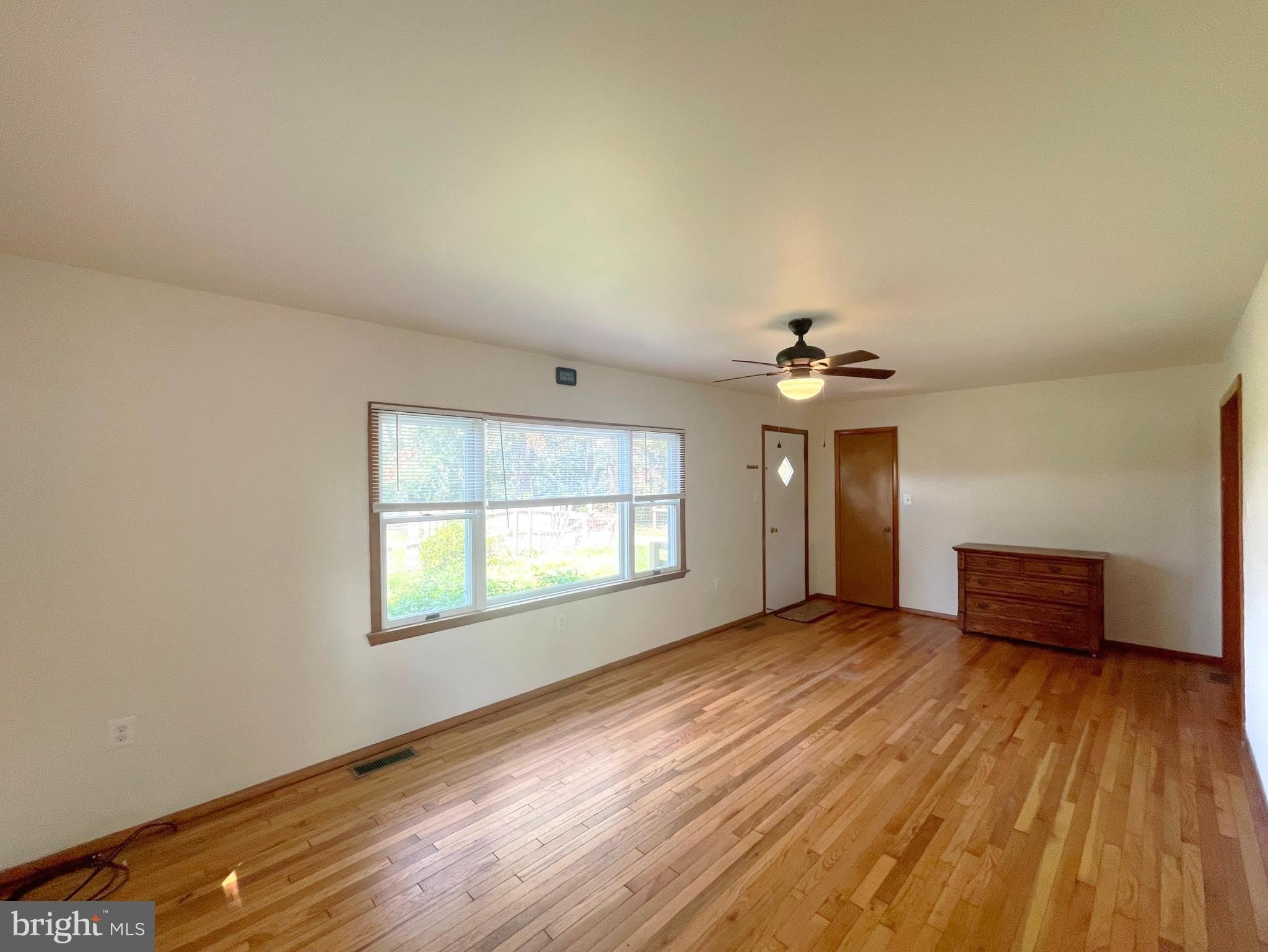 5472 SIXES Road – photo 3