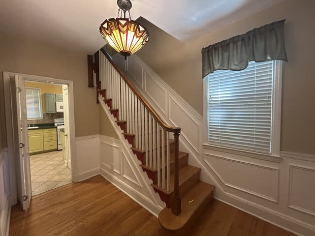 306 Kingston Road – photo 2