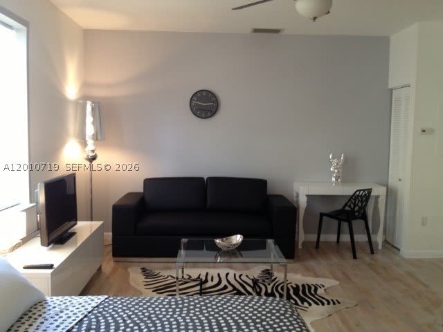 1127 Euclid Ave – photo 1