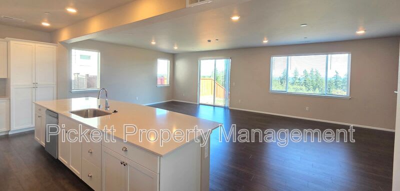 1032 Baker Heights Loop – photo 5
