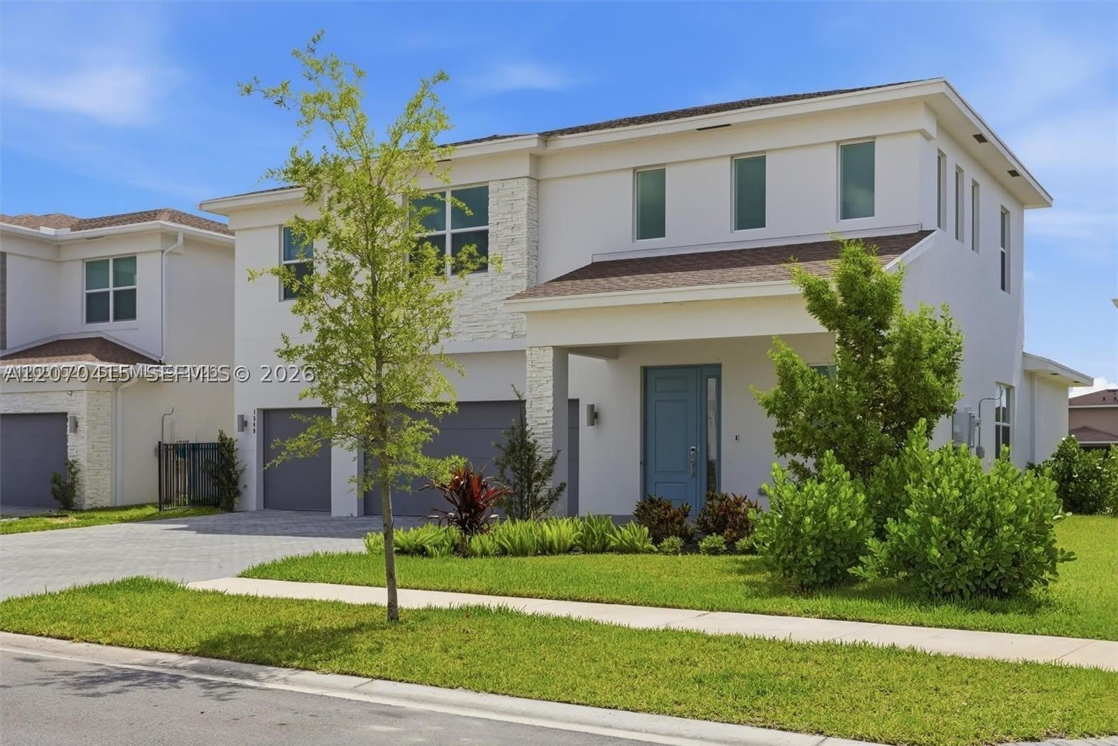 1548 Stockbridge St – photo 2