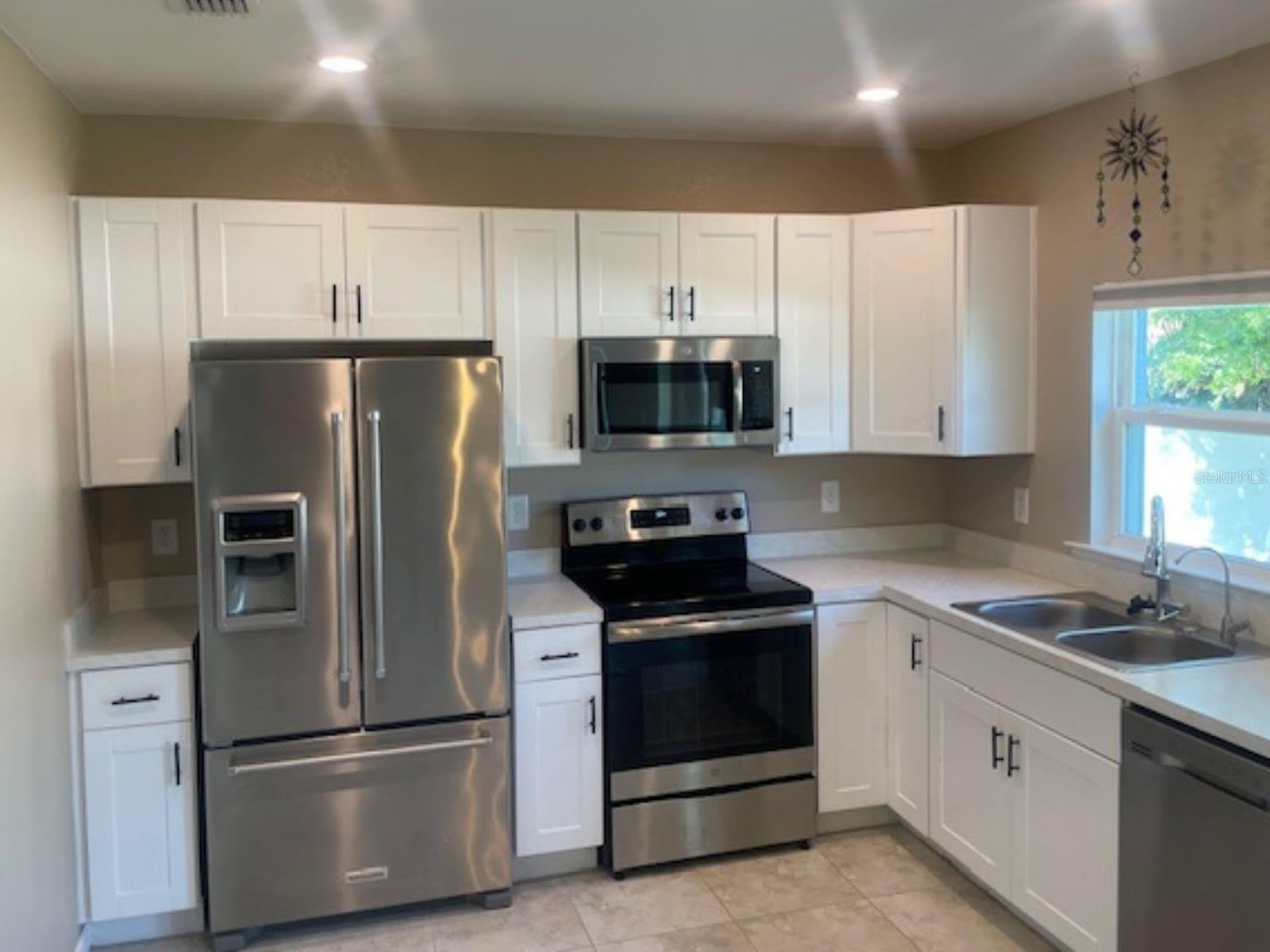 2966 BAY CITY Terrace – photo 5