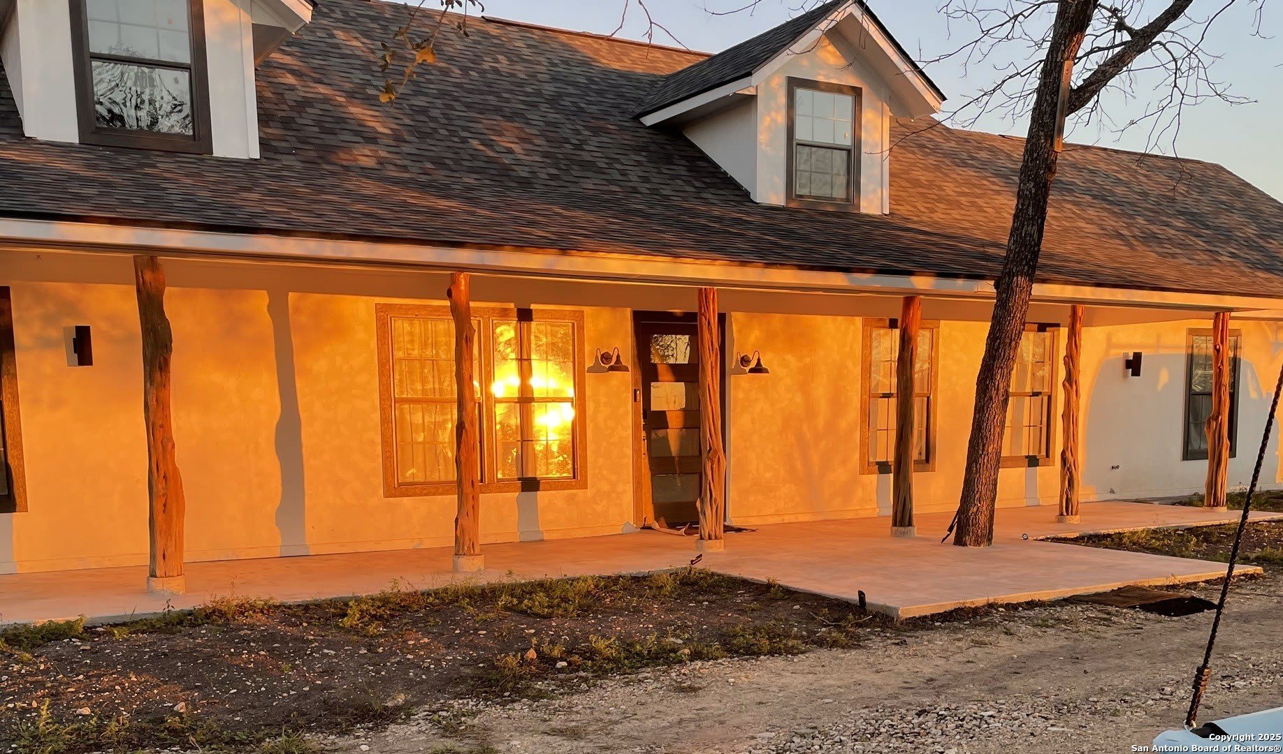 210 County Road 4643 – photo 2