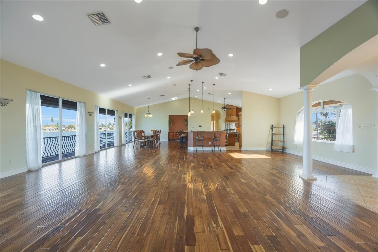 736 PRUITT Drive – photo 5
