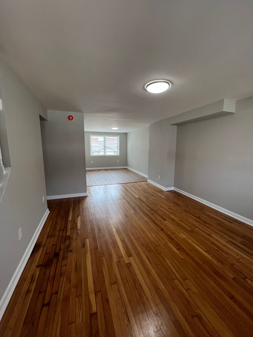 Gorgeous 3 Bedroom Home in Dundalk – photo 2