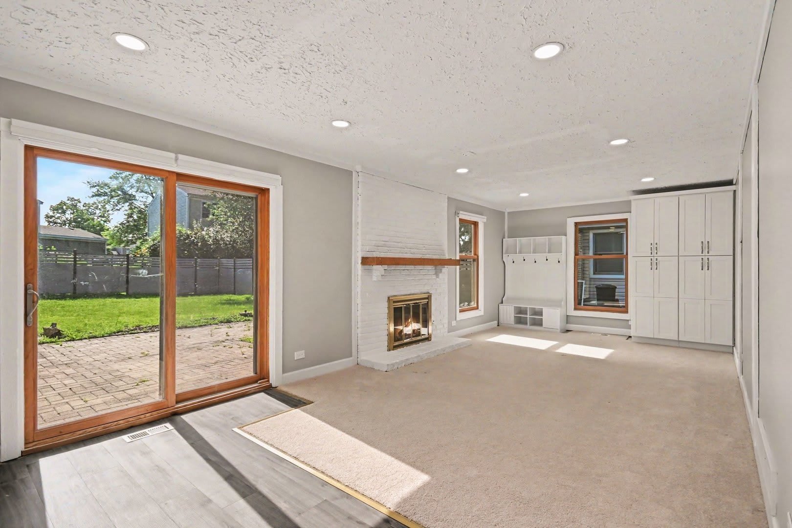5195 Castaway Lane – photo 4