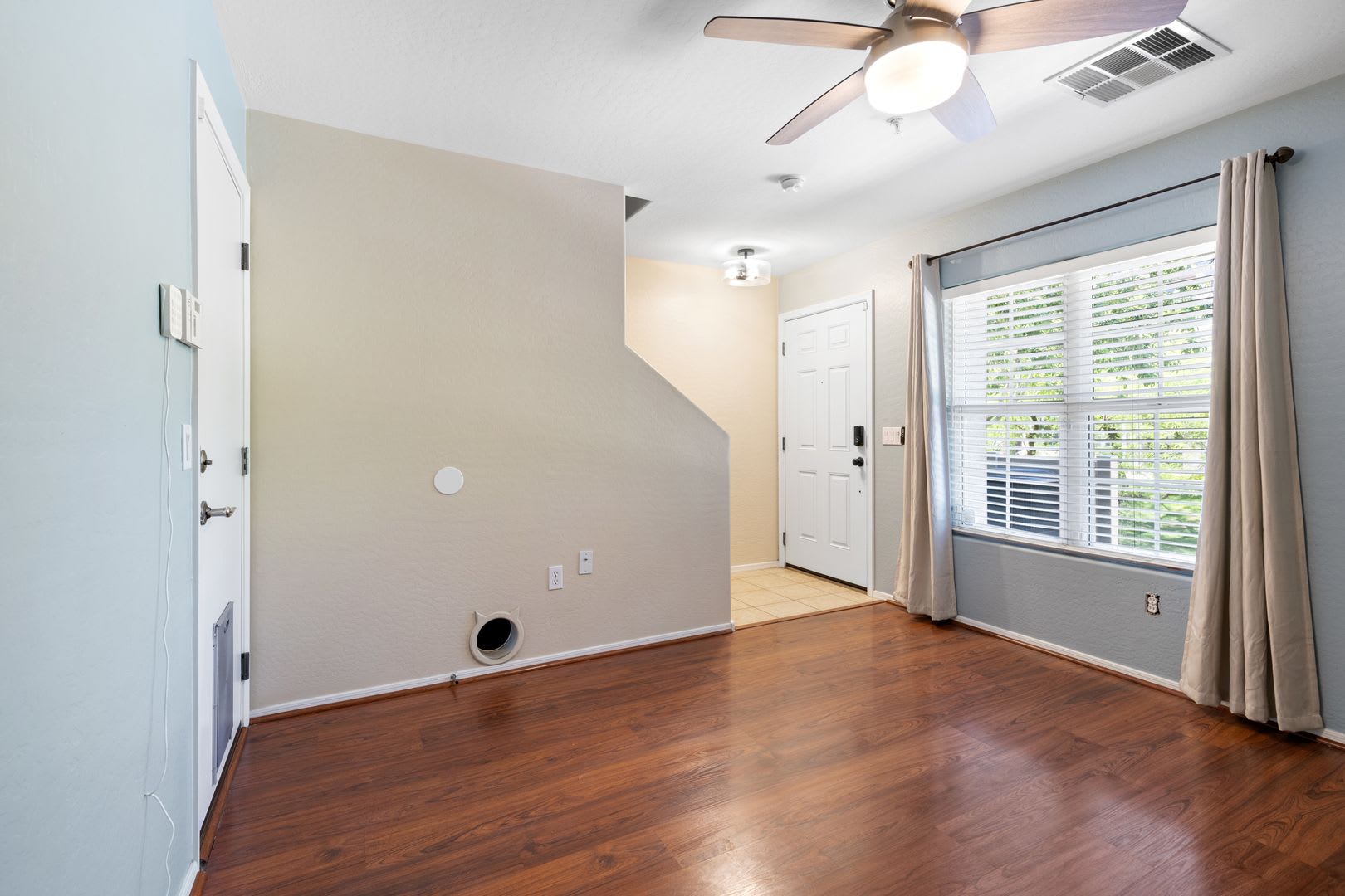 Cute one bedroom townhome! – photo 5