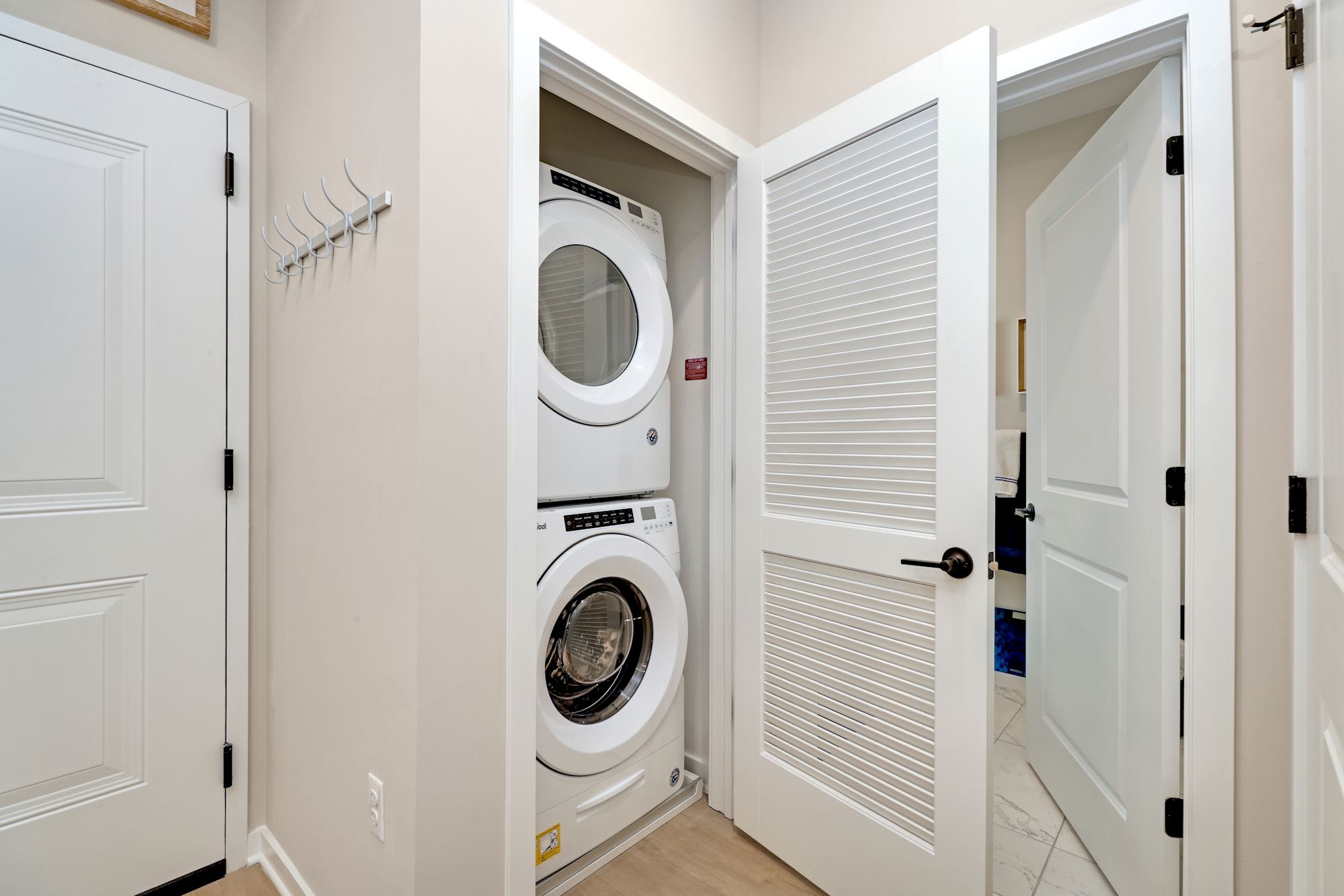 175 Avenue F – photo 5