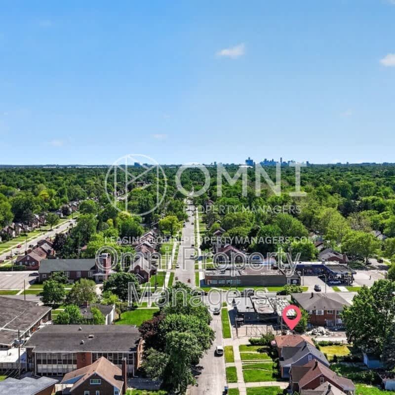 11529 Roxbury St – photo 5
