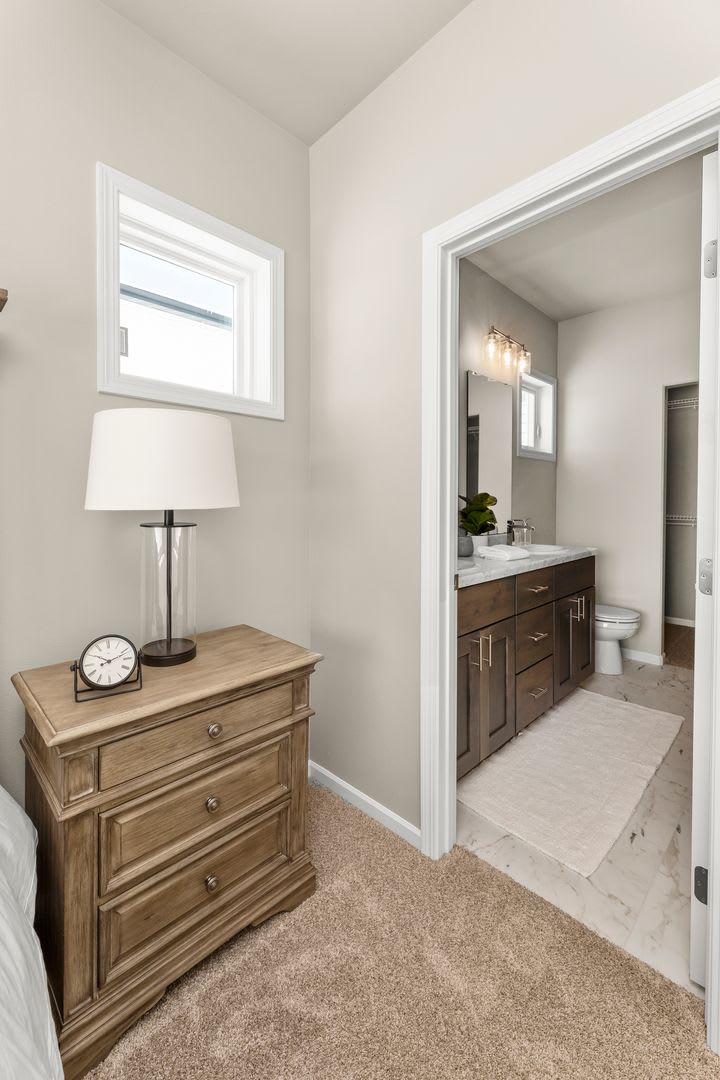 4 Bedroom 3 Bathroom West Fargo Single Family Home W 2 Stall Garage – photo 5