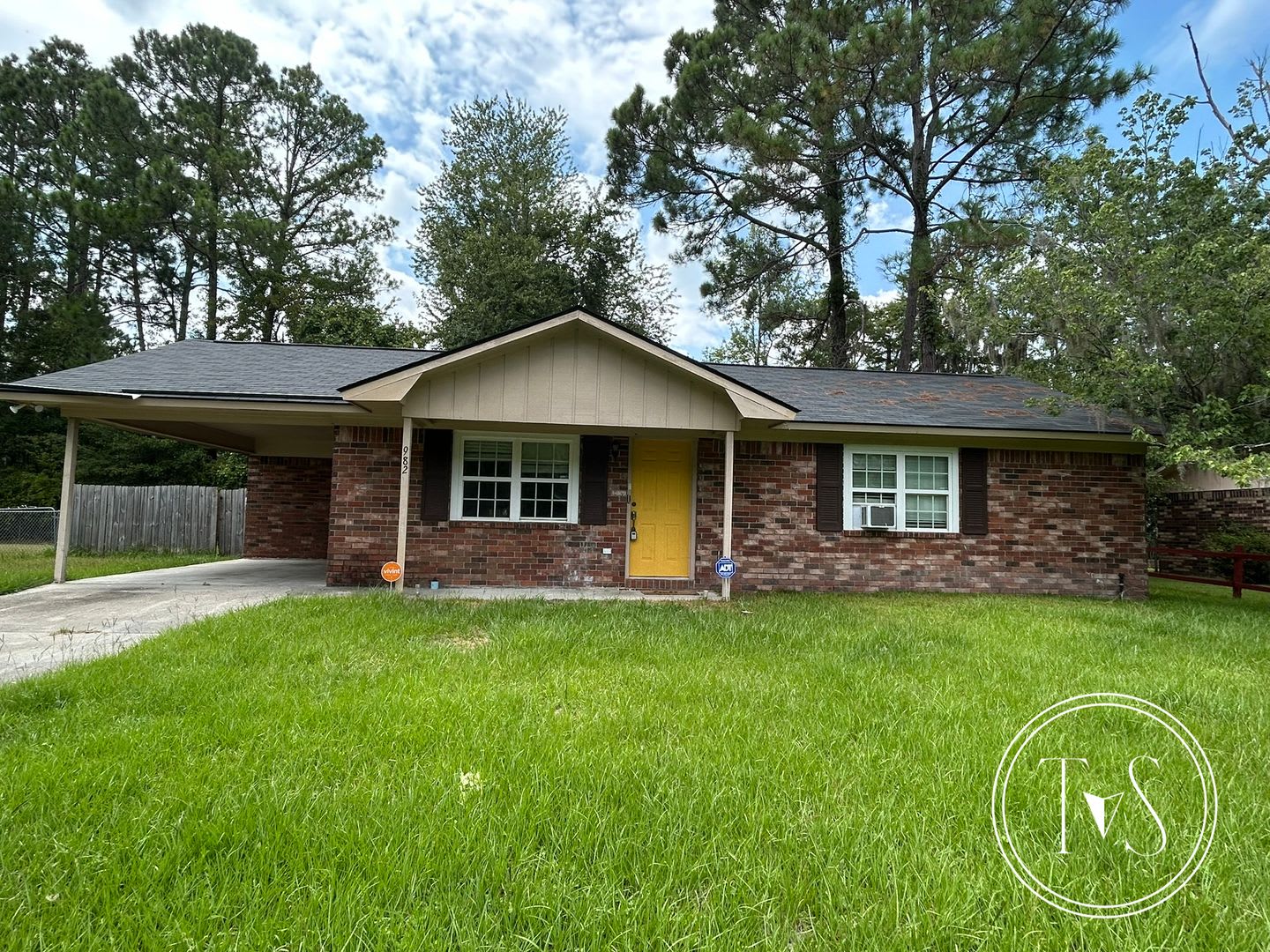 982 White Circle Hinesville Ga 31313 – photo 2